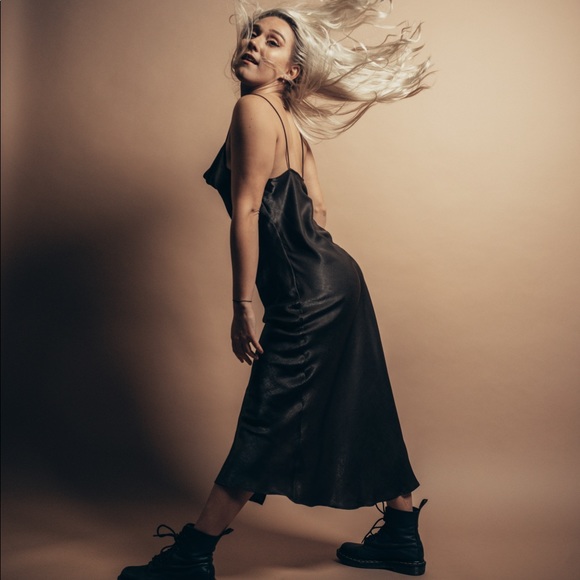 Meet your Posher, Chandler - Picture 2 of 4